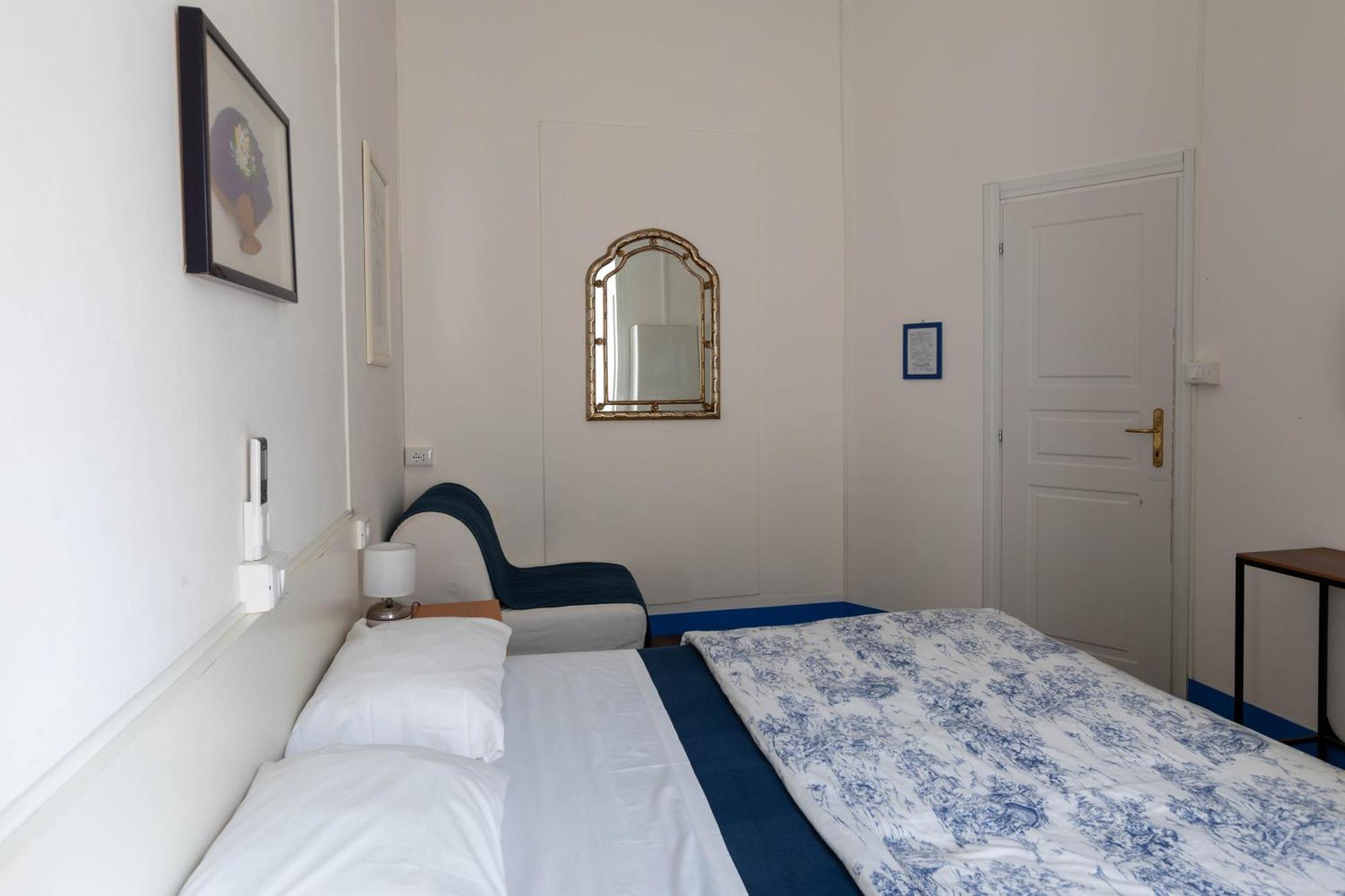 Olympia Hotel جنوة المظهر الخارجي الصورة